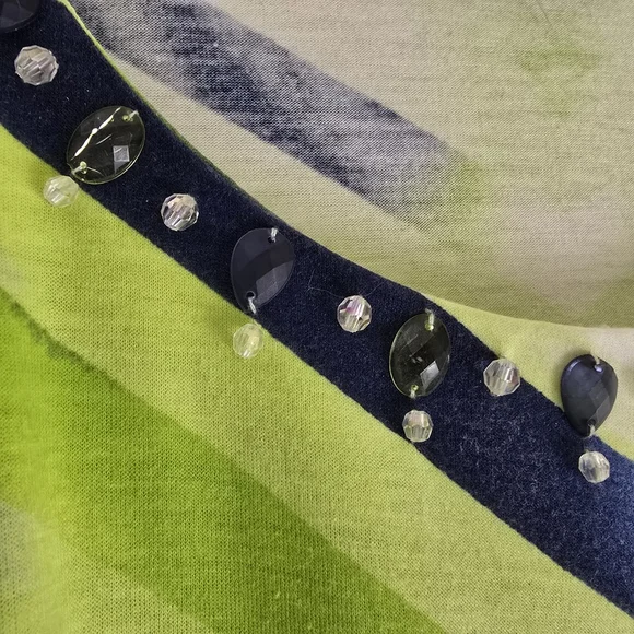 Lark Lane Women Size XL Top Woman Stripes Colorful Stretchy Beaded Pullover - Picture 10 of 11